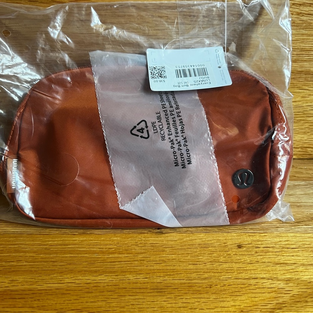 Lululemon everywhere belt bag burnt orange NWT